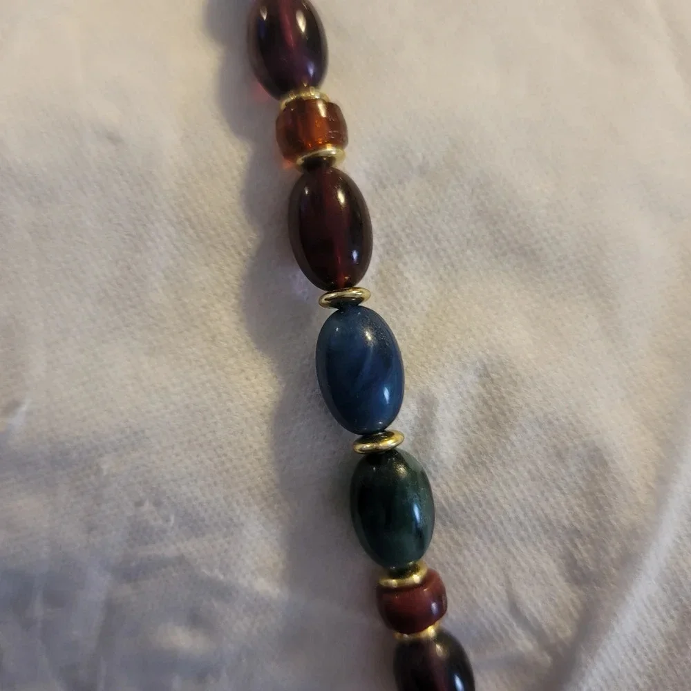 Pretty jewel tone necklace